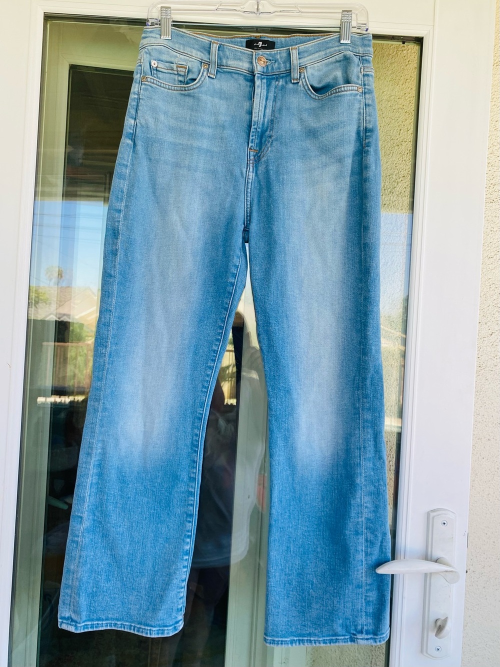 7 For All Mankind High Waist Slim Kick Crop Jeans Light Wash Size 29